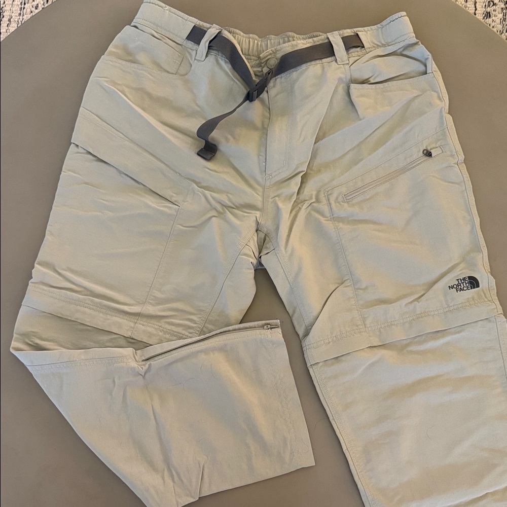 The North Face Men's Cargo Pants - Light Gray